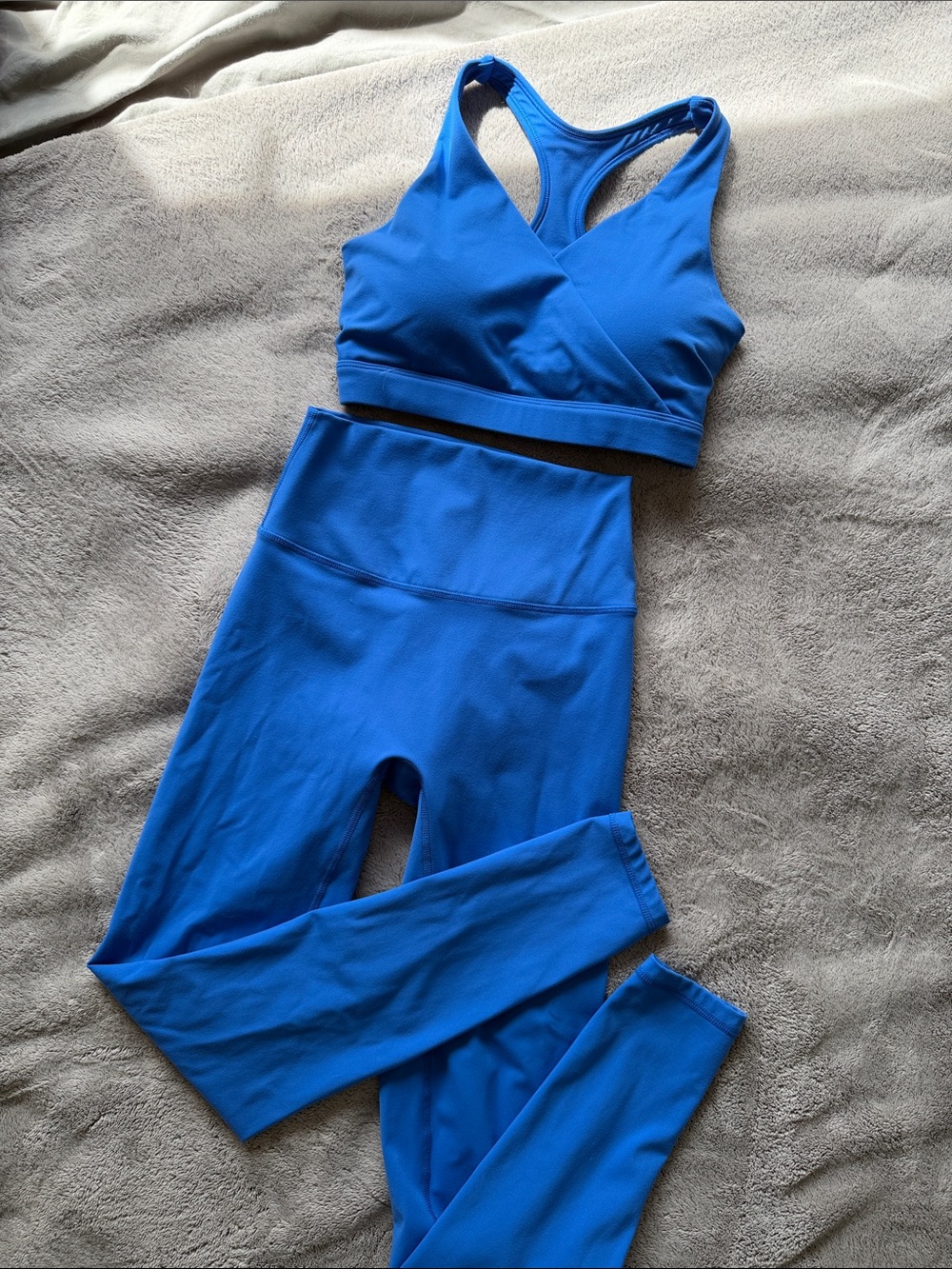 High-Rise Blue Performance Leggings with Matching Sports Bra